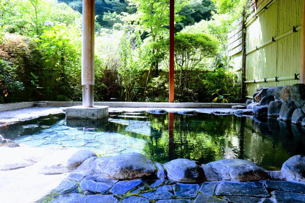 Onsen Guest House Tsutaya Hakone Exteriör bild