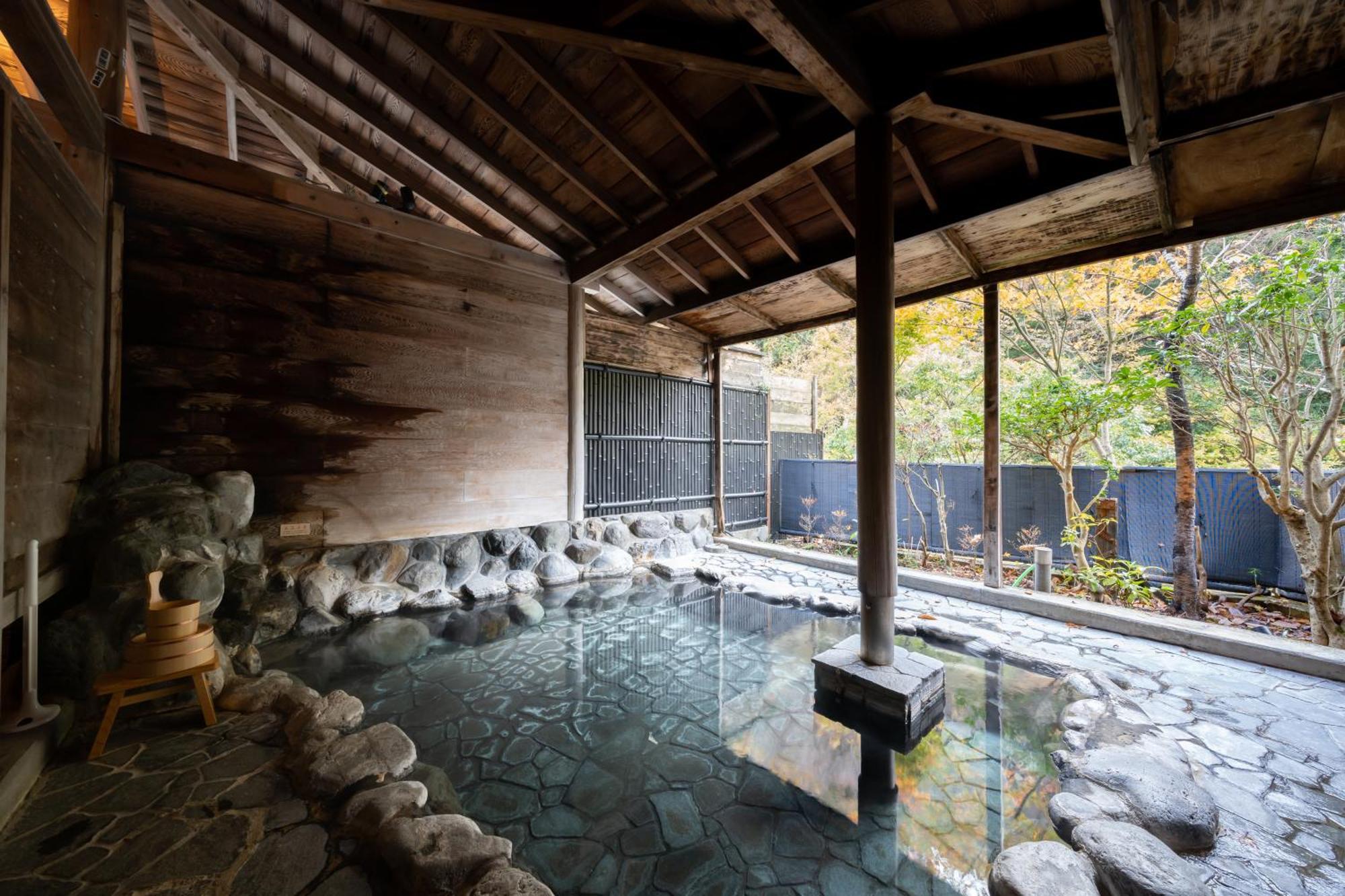 Onsen Guest House Tsutaya Hakone Exteriör bild