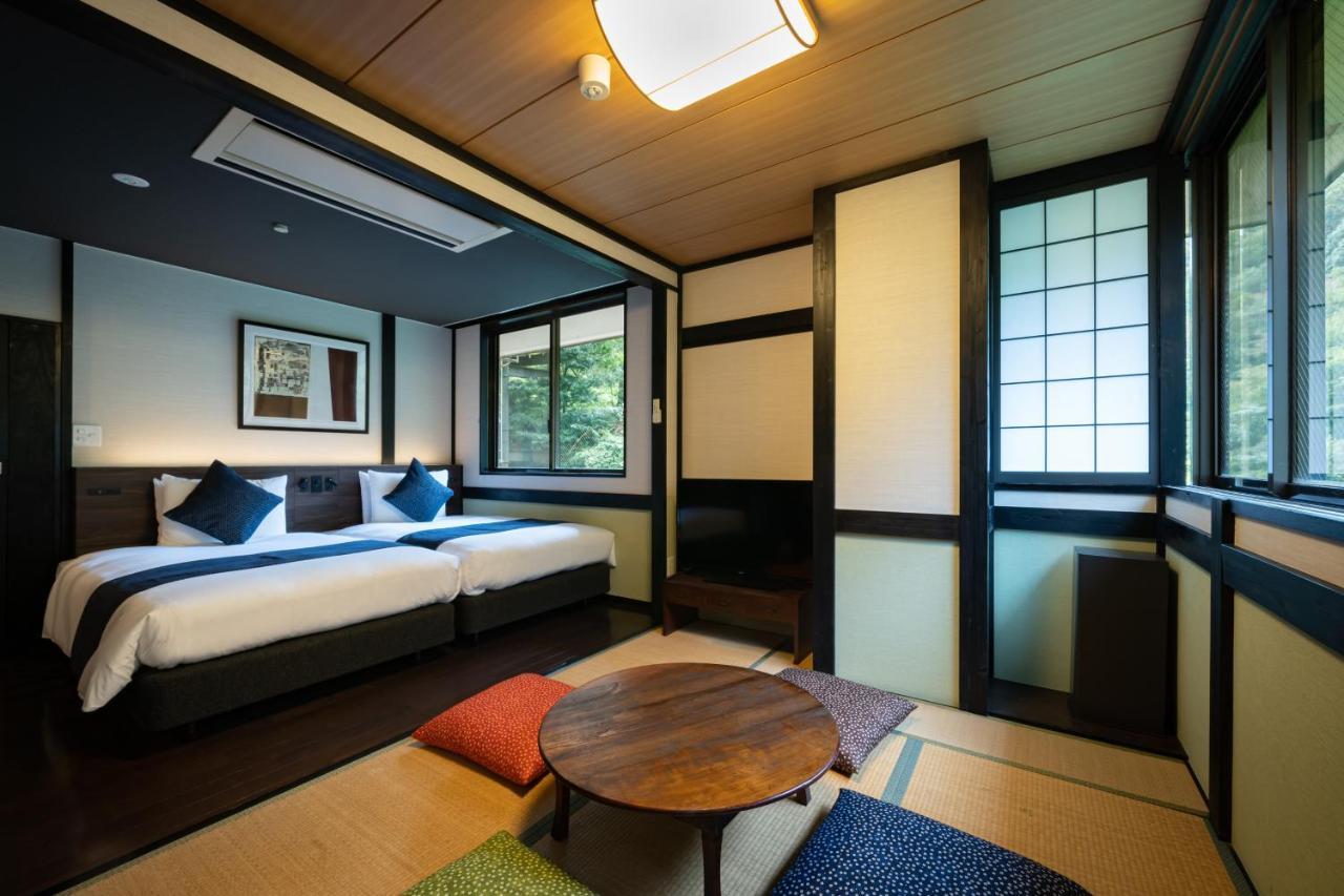 Onsen Guest House Tsutaya Hakone Exteriör bild